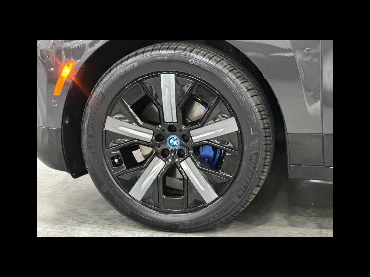 2024 BMW iX xDrive50