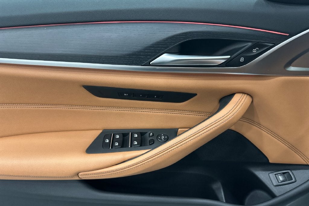 2023 BMW 5 Series 530i