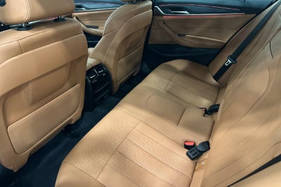 2023 BMW 5 Series 530i