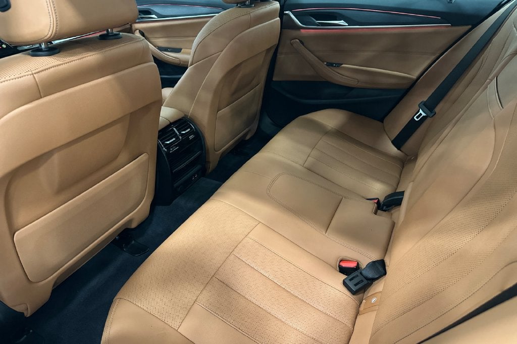 2023 BMW 5 Series 530i