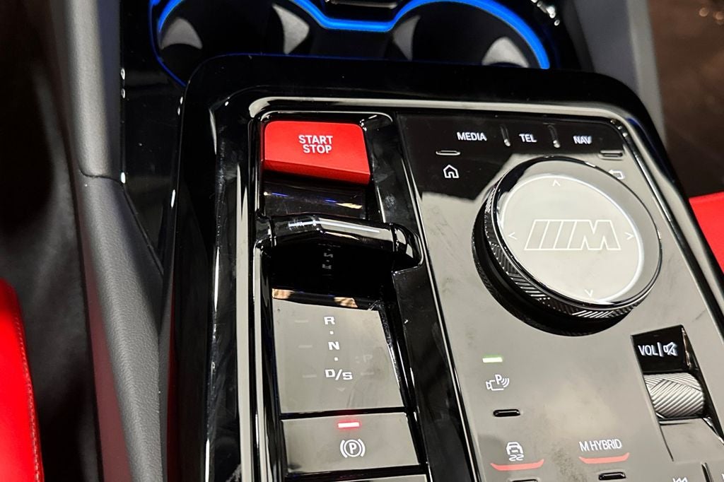 2025 BMW M5 Base