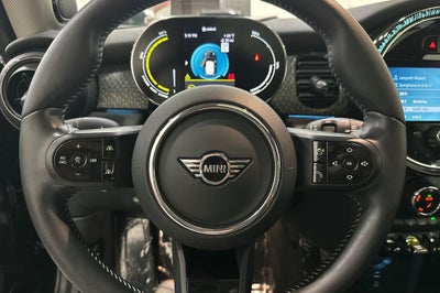 2024 MINI Cooper SE Electric Iconic