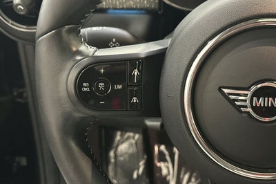 2024 MINI Cooper SE Electric Iconic