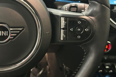 2024 MINI Cooper SE Electric Iconic