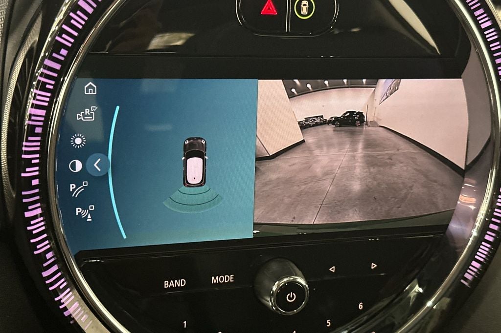 2024 MINI Cooper SE Electric Signature