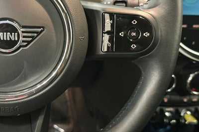 2024 MINI Cooper SE Electric Signature