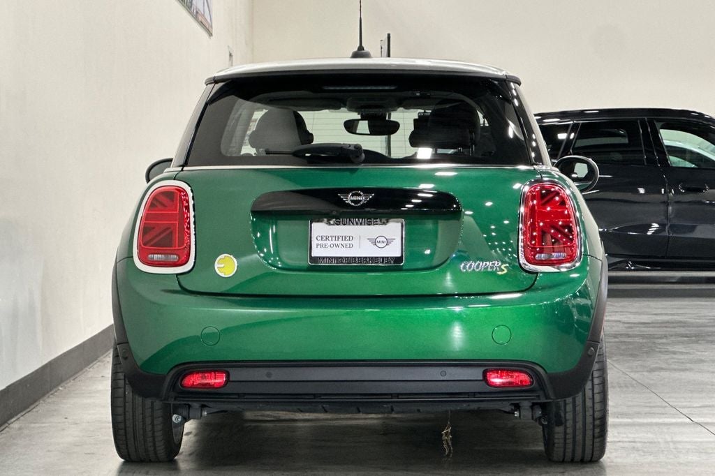 2024 MINI Cooper SE Electric Signature