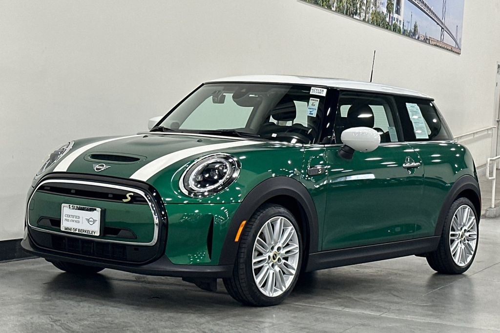 2024 MINI Cooper SE Electric Signature