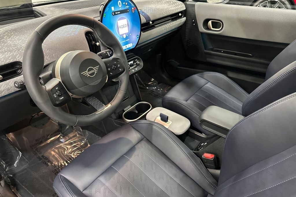 2025 MINI Cooper Signature Plus