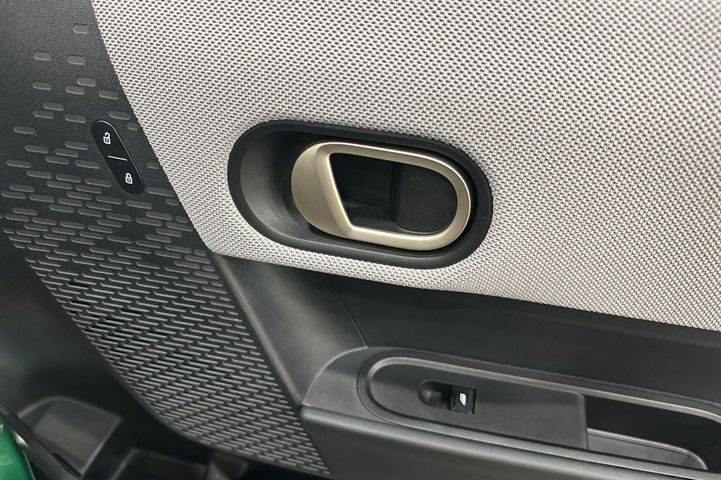 2025 MINI Cooper Signature Plus