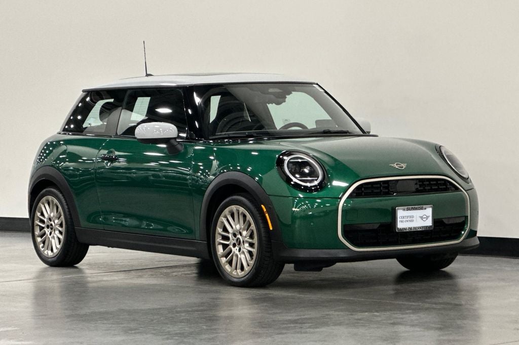 2025 MINI Cooper Signature Plus