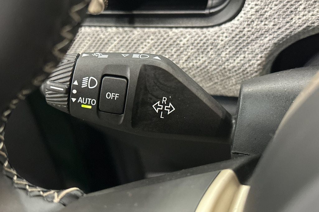 2025 MINI Cooper Signature Plus