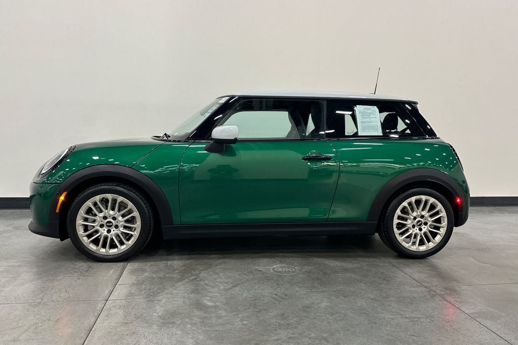 2025 MINI Cooper Signature Plus