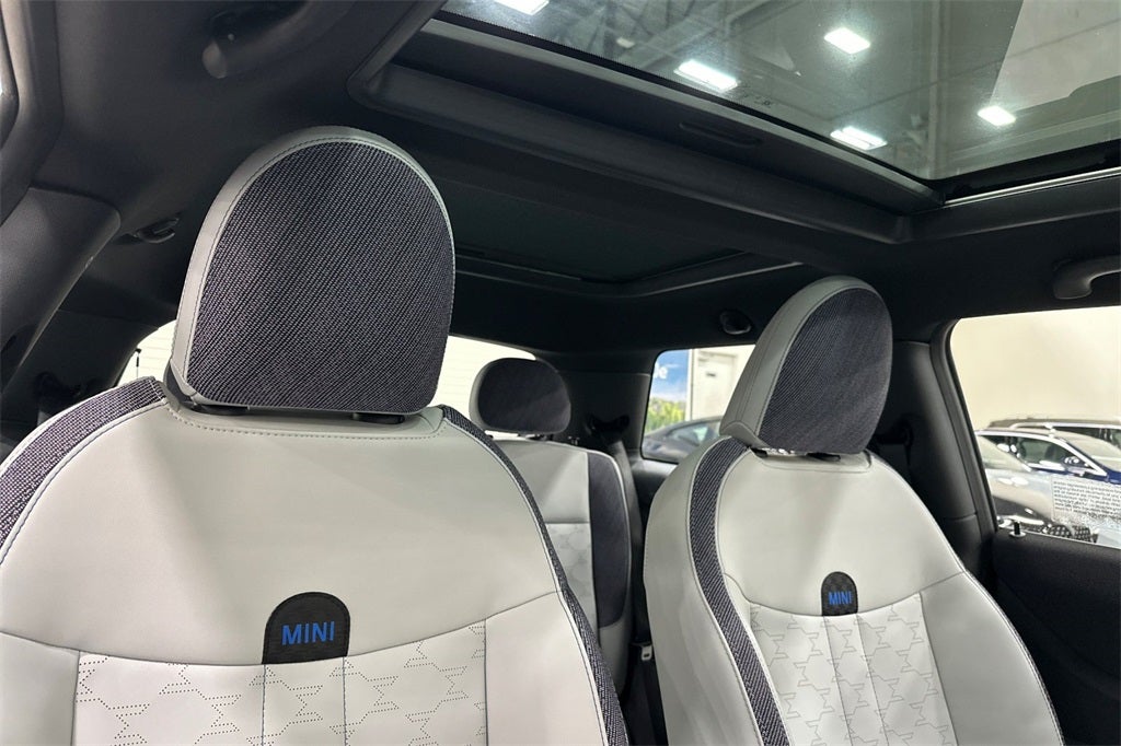 2026 MINI Hardtop 2 Door Cooper