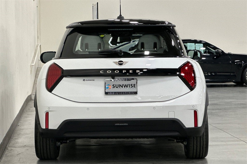 2026 MINI Hardtop 2 Door Cooper