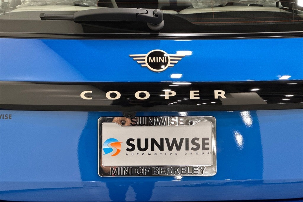 2025 MINI Hardtop 2 Door Cooper