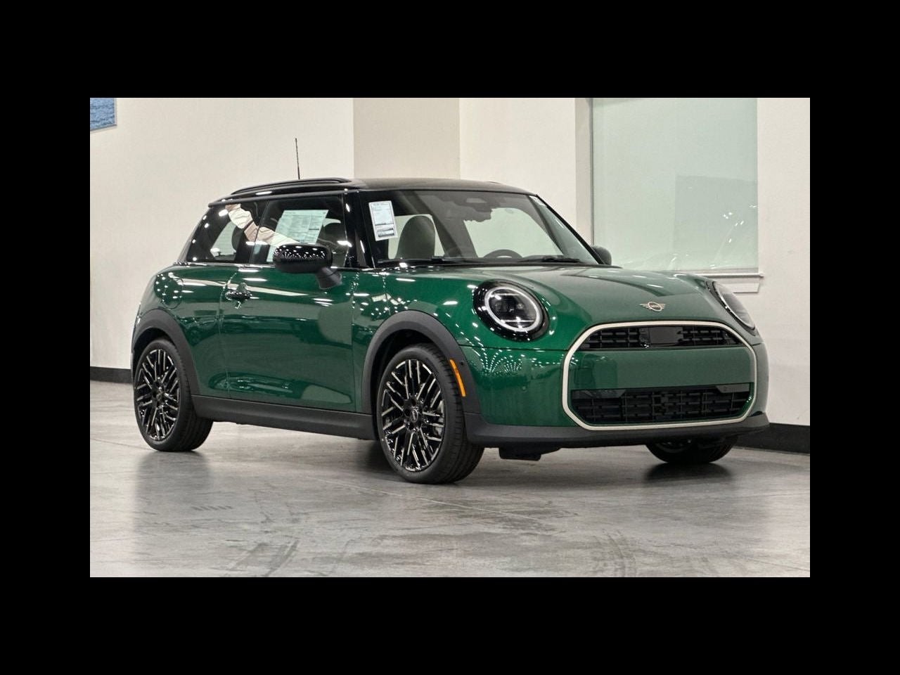 2026 MINI 2 DOOR SIGNATURE PLUS