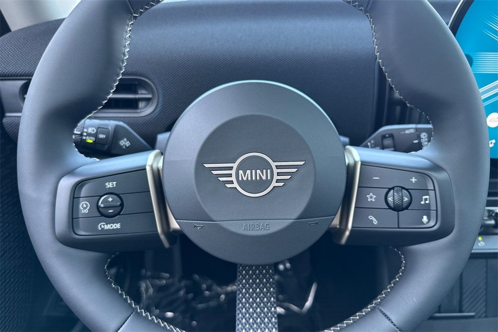 2025 MINI Hardtop 2 Door Cooper