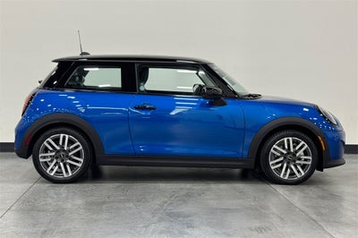 2025 MINI Hardtop 2 Door Cooper