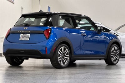 2025 MINI Hardtop 2 Door Cooper