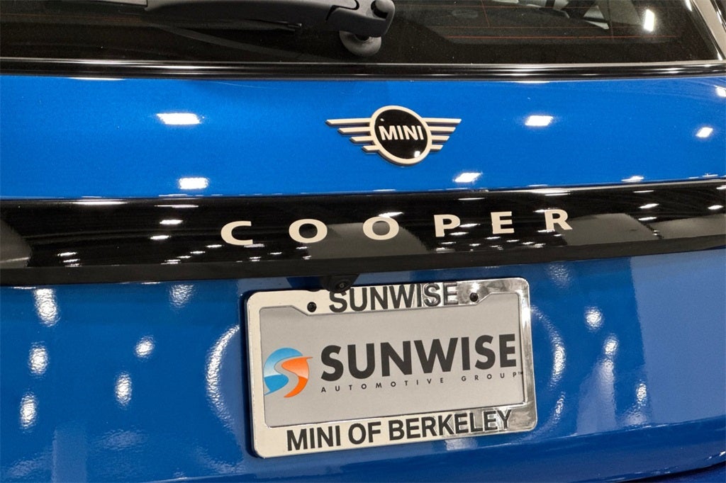 2025 MINI Hardtop 2 Door Cooper