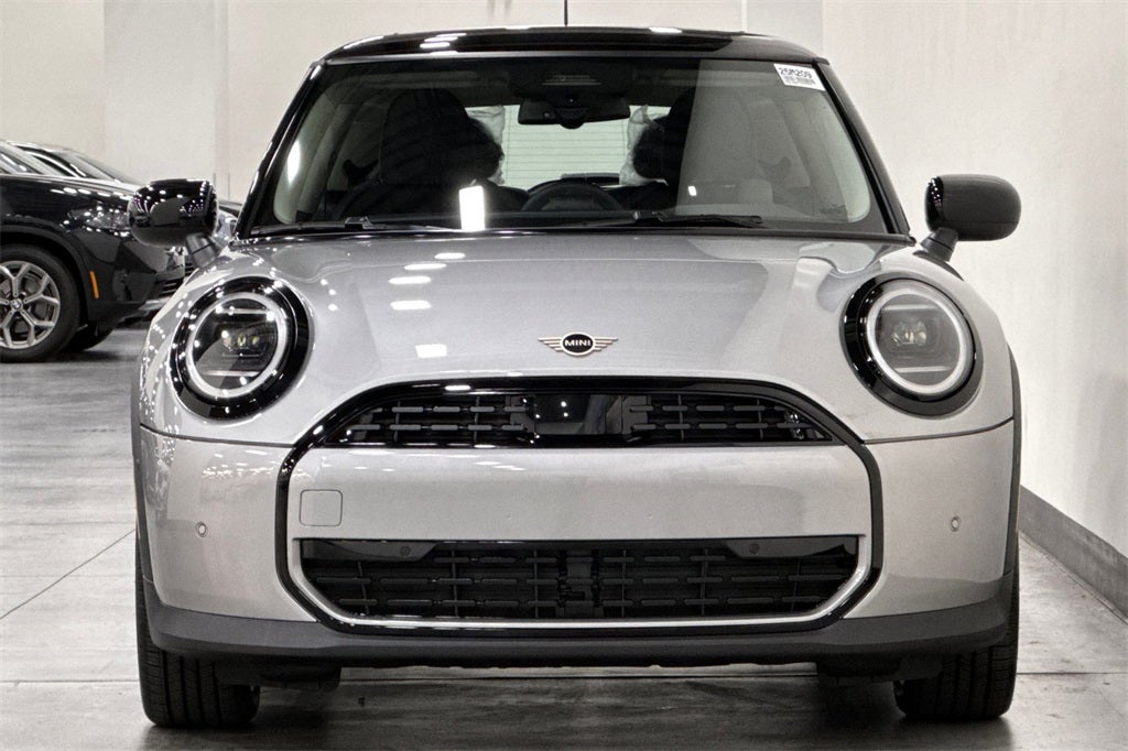 2025 MINI Hardtop 2 Door Cooper