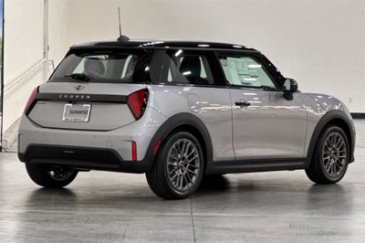 2025 MINI Hardtop 2 Door Cooper