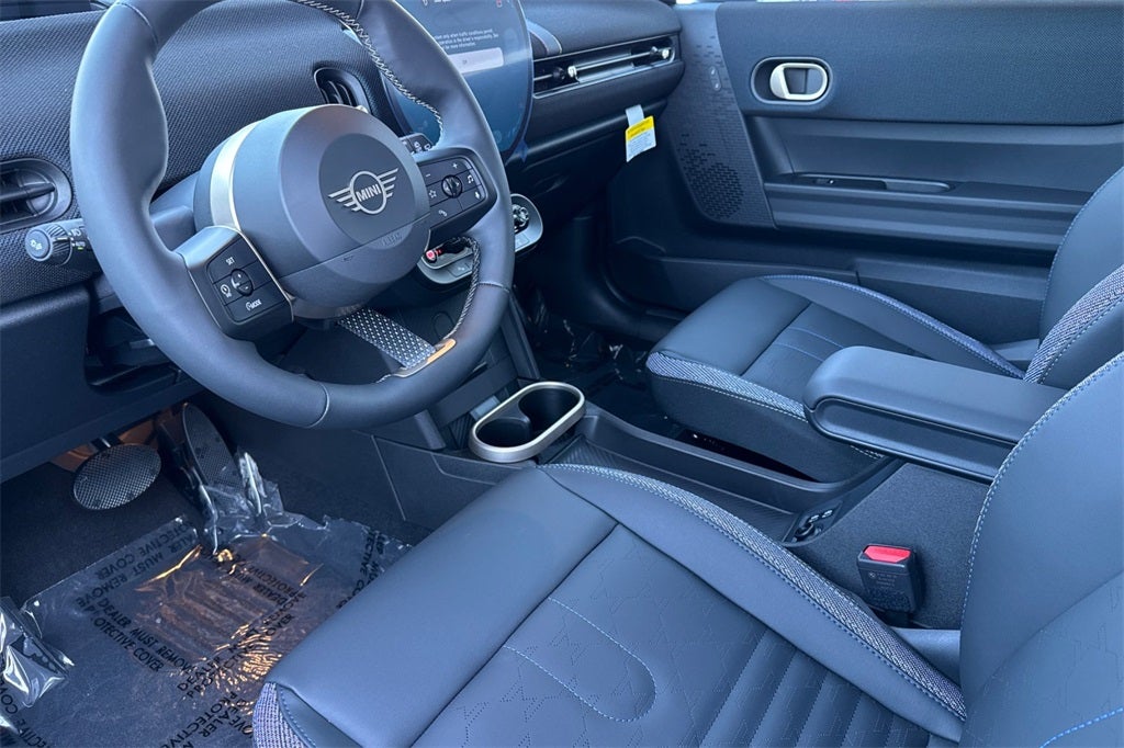 2025 MINI Hardtop 2 Door Cooper