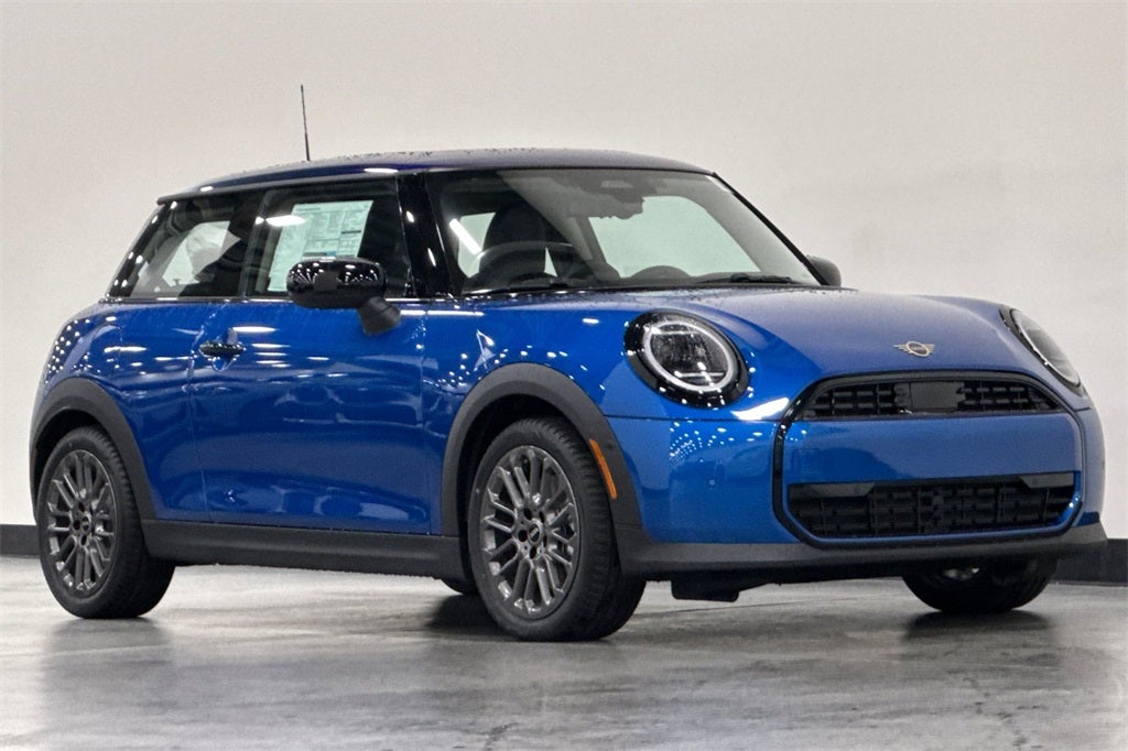 2025 MINI Hardtop 2 Door Cooper