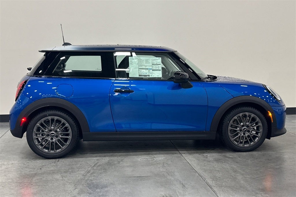 2025 MINI Hardtop 2 Door Cooper