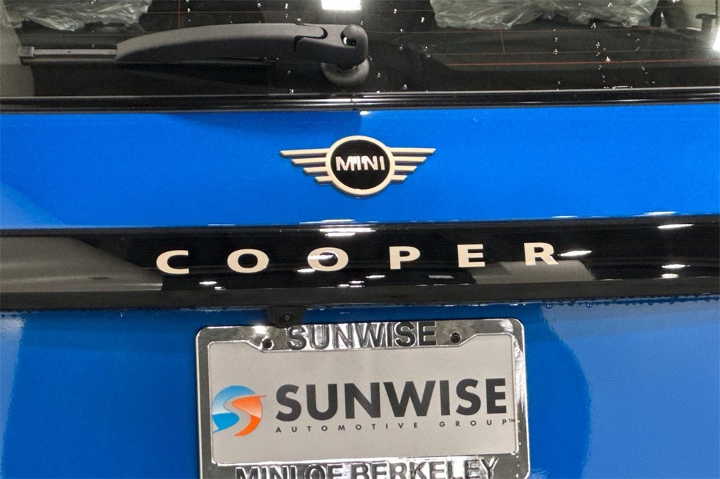 2025 MINI Hardtop 2 Door Cooper