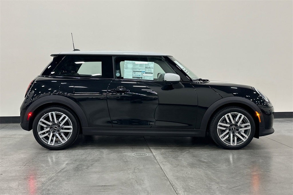 2026 MINI Hardtop 2 Door Cooper