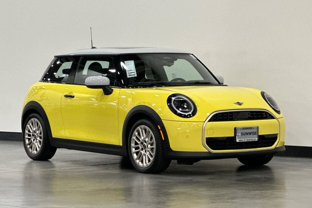 2025 MINI Cooper S Signature Plus