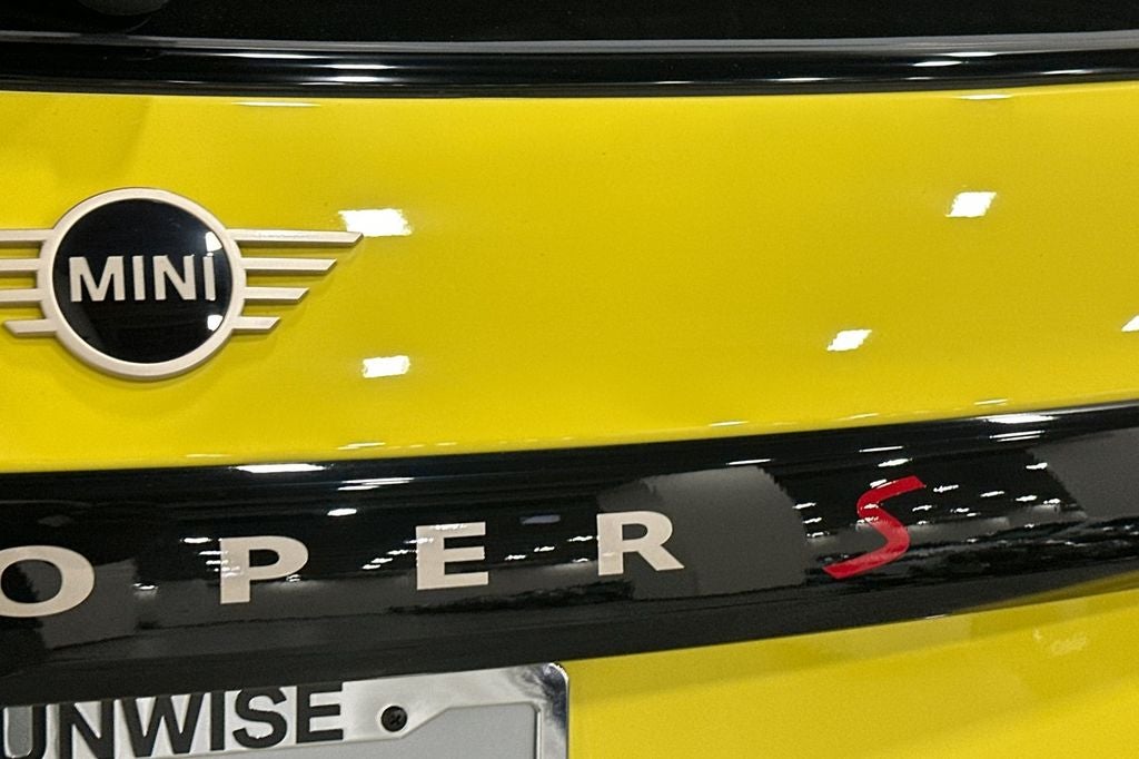 2025 MINI Cooper S Signature Plus