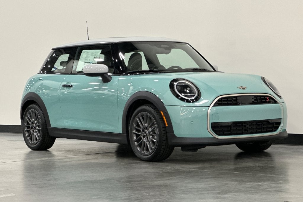 2027 MINI 2 DOOR SIGNATURE PLUS