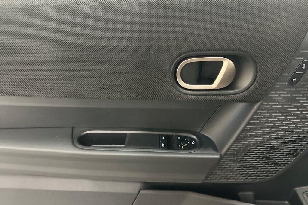 2026 MINI 2 DOOR ICONIC
