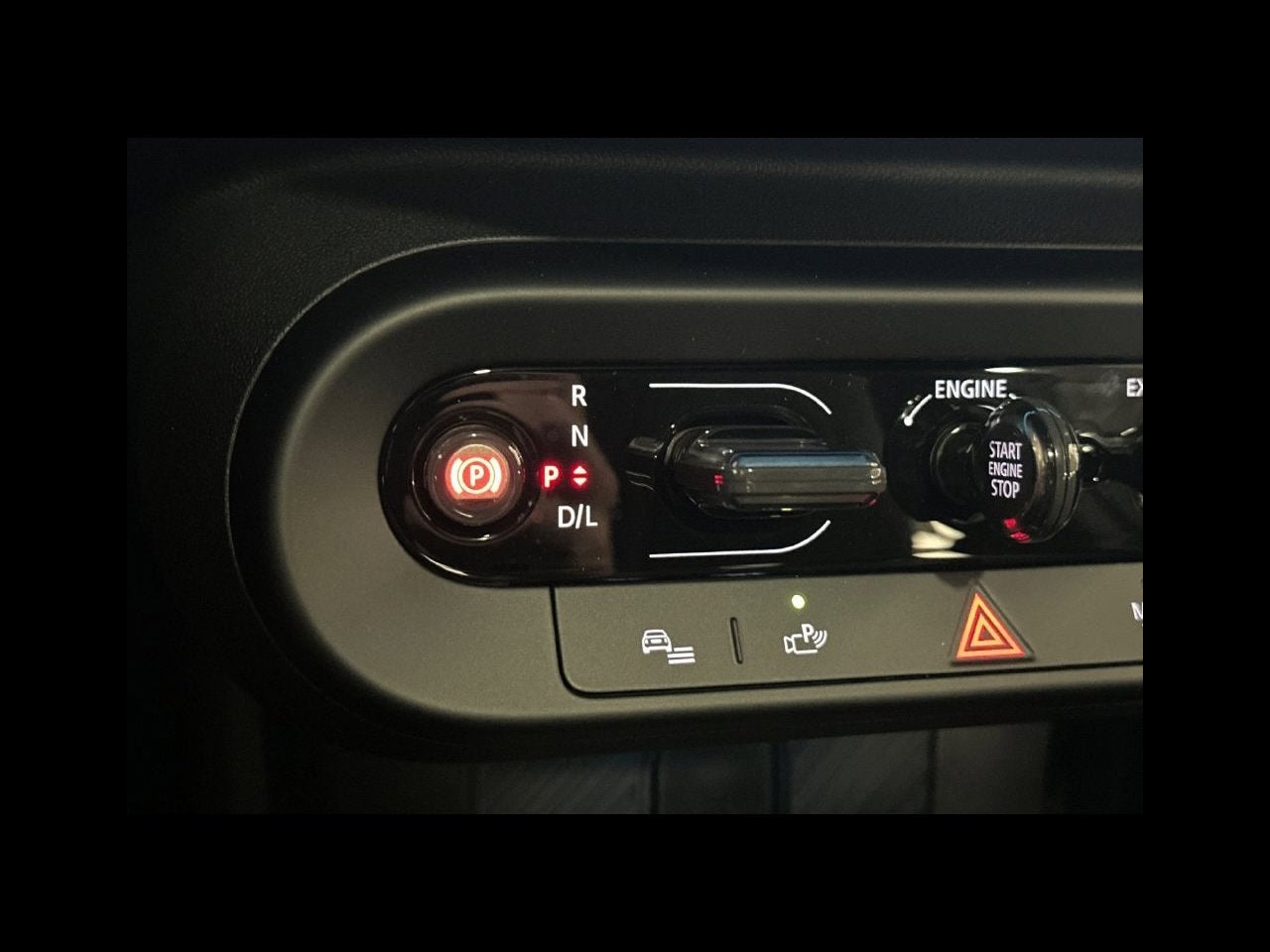 2026 MINI 2 DOOR ICONIC
