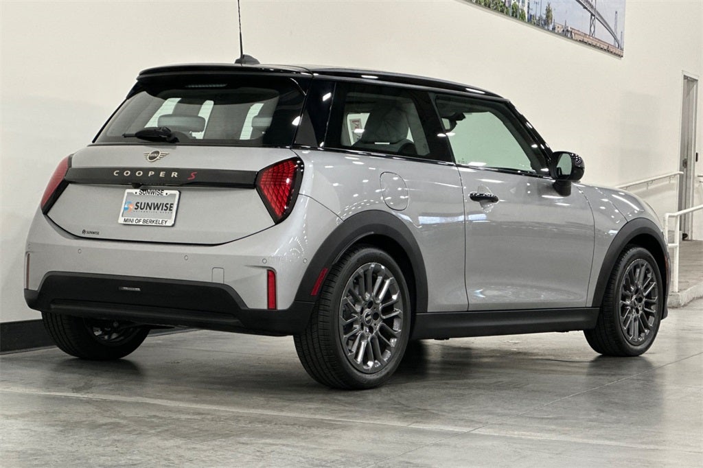 2025 MINI Hardtop 2 Door Cooper S