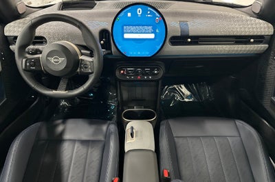 2025 MINI HARDTOP 2 DOOR Iconic