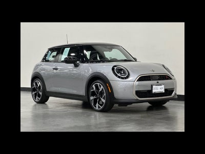 2025 MINI HARDTOP 2 DOOR Iconic