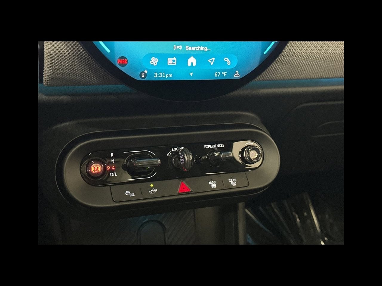 2025 MINI HARDTOP 2 DOOR Iconic