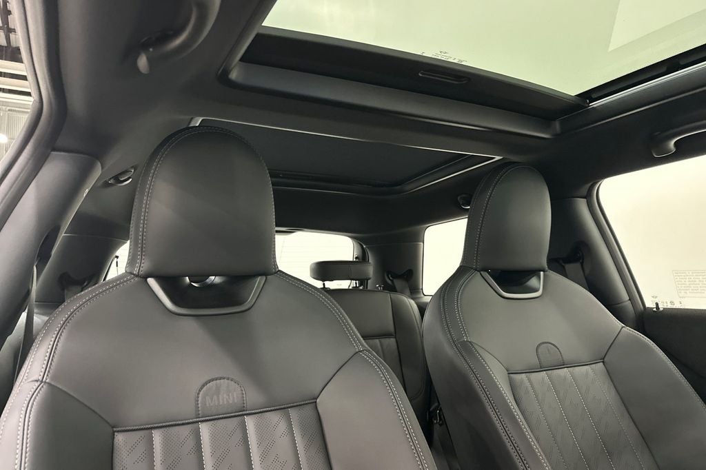 2026 MINI 2 DOOR SIGNATURE PLUS