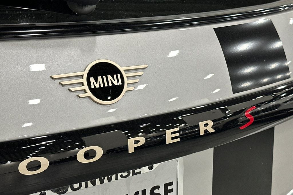2026 MINI 2 DOOR SIGNATURE PLUS