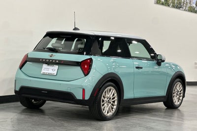 2025 MINI Cooper S Iconic