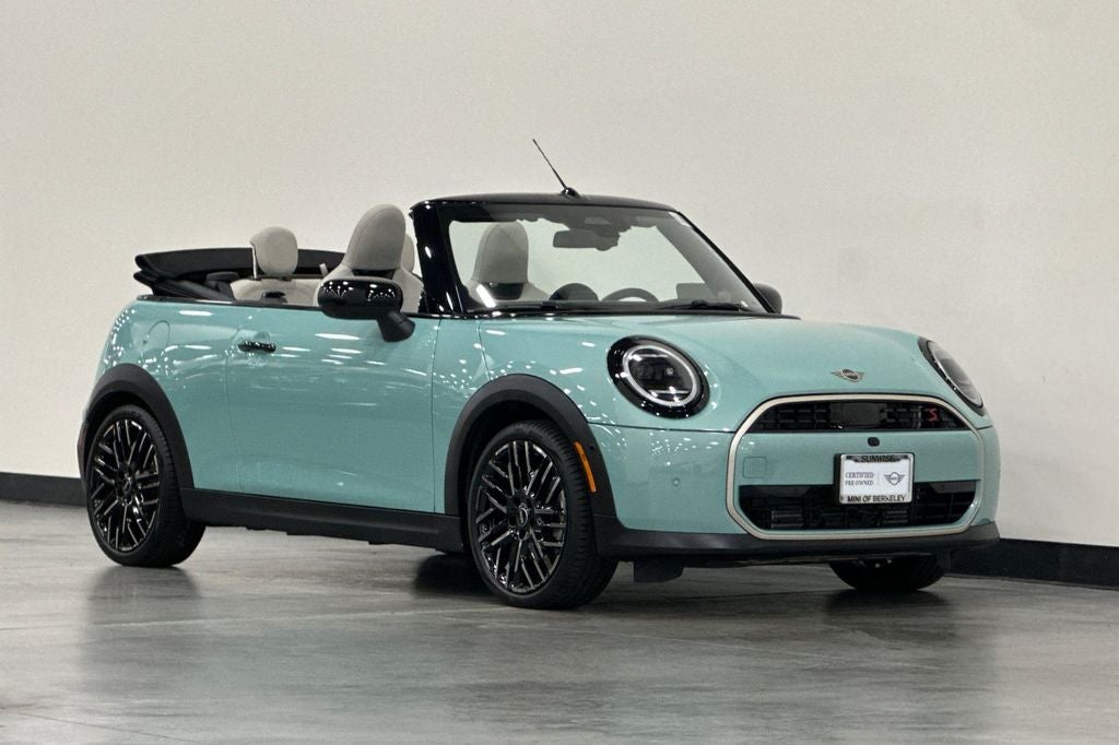 2025 MINI Cooper S Iconic