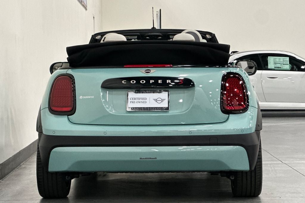 2025 MINI Cooper S Iconic