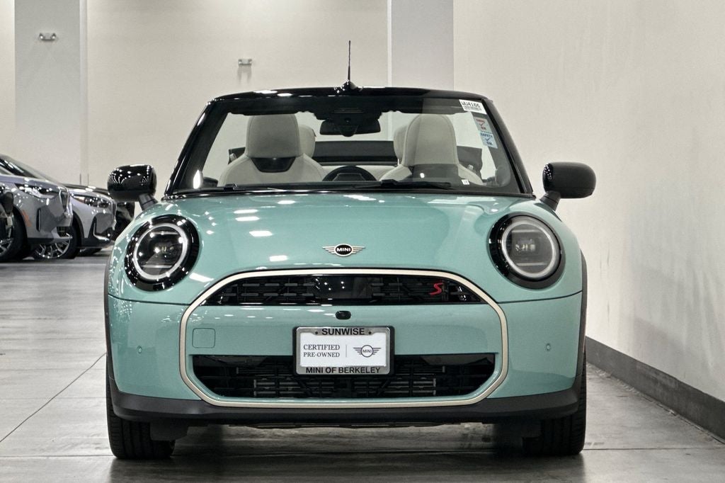 2025 MINI Cooper S Iconic