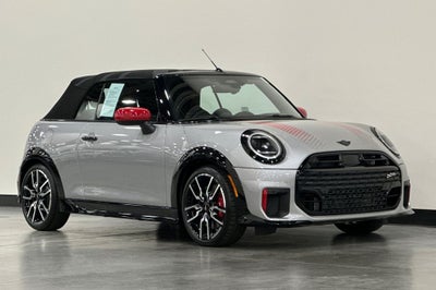 2025 MINI CONVERTIBLE Iconic