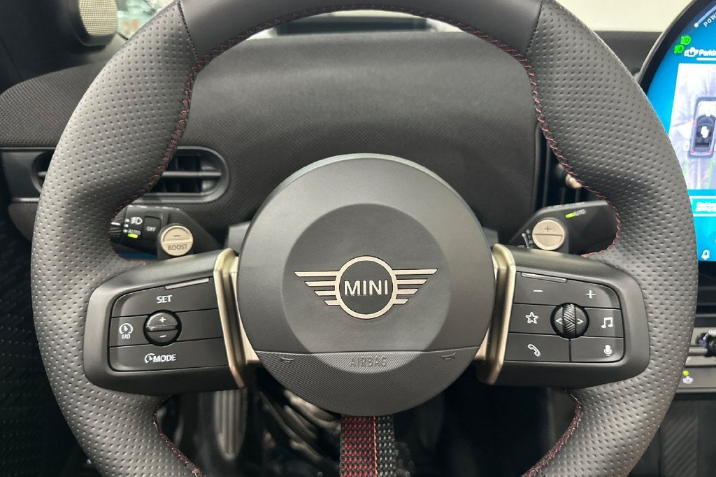 2025 MINI CONVERTIBLE Iconic