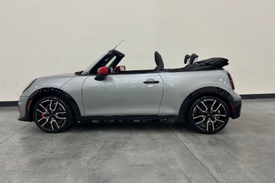 2025 MINI CONVERTIBLE Iconic